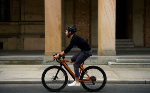 保时捷收购克罗地亚电动自行车品牌 Greyp Bikes 多数股份